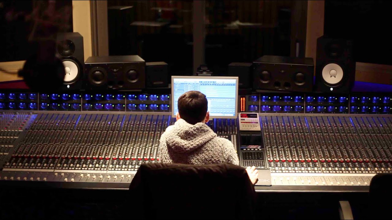 Elevate Your Sound with Professional Mixing and Mastering Services